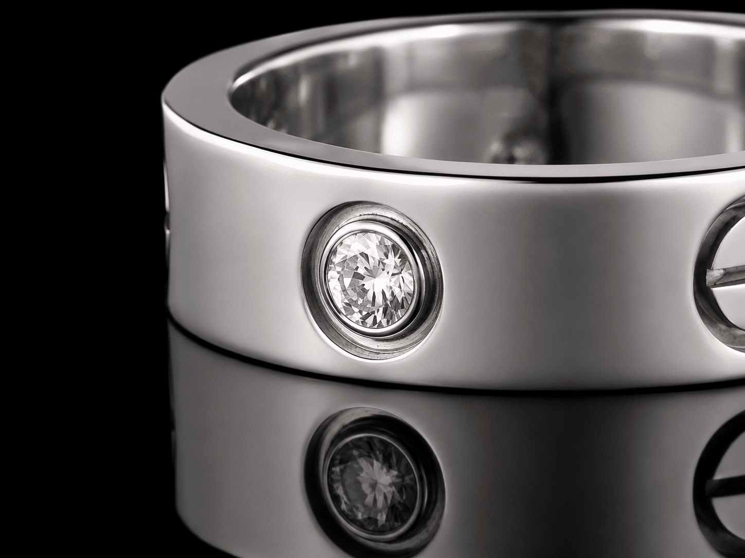 Cartier Love Ring Weißgold mit aktueller Diamant-Fassung
