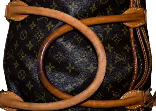 Louis Vuitton Griff vor und nach der Reinigung im direkten Vergleich